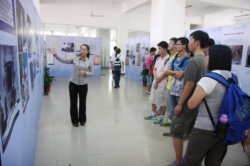 �������ѧ��Ǯѧɭ���¼�չ���Ϻ�����ѧԺ��չ