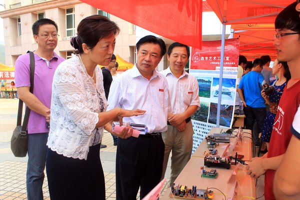 三明市“全国科普日”活动在三明学院举行