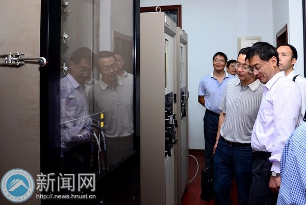 湖南省矿产资源安全绿色开发协同创新座谈会在湖南科技大学召开