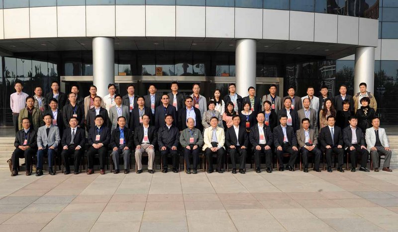 ɽ�������̳��ȫ���غ���У�������򾭼÷�չ�������ֻ��ڱ���ѧԺ�ٿ�