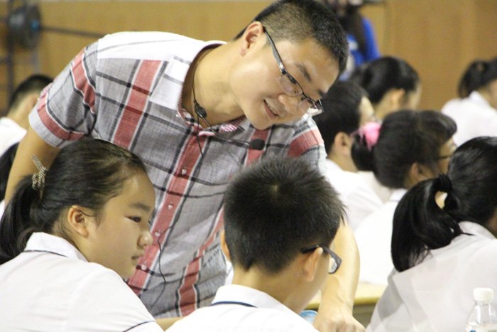 广西师范学院举办2013年“绿城之秋”全国初中数学有效课堂教学观摩研讨活动
