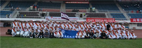 长春建筑学院在长春市第七届大学生运动会上获得“优秀文艺表演奖”和“特殊贡献奖”