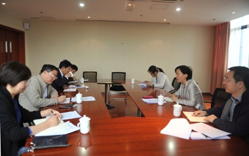 �н���������ί�������������У����ר�����