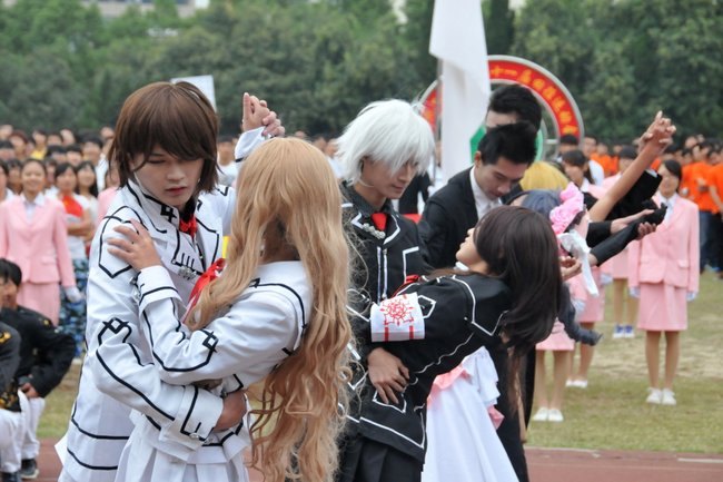 号角同鸣扬斗志 战鼓齐擂展风采 常州工学院第三十一届秋季田径运动会隆重开幕