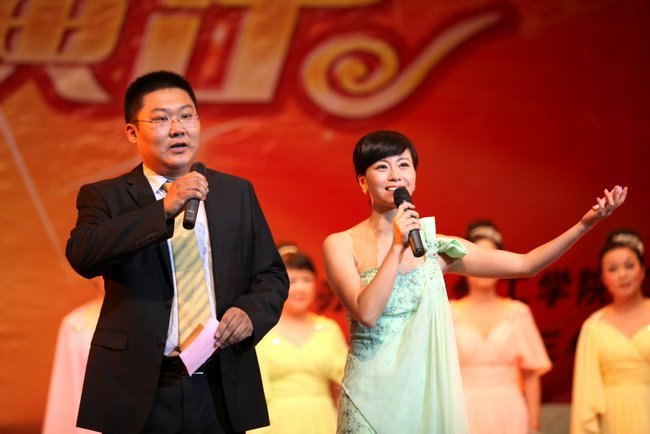 颂祖国歌声嘹亮 展风采洒播馨香 “常工之声”文艺演出圆满落幕