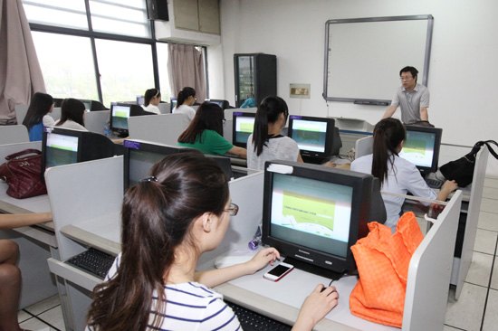 省教育评估院专家来院开展专业建设抽检预访工作