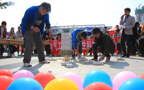 电气工程系举办“进击的筷子”科技比赛