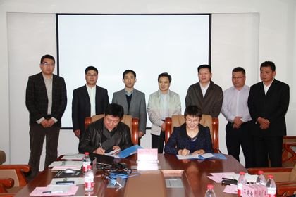 ѧУ�뽭��ʡ����н���У�غ���Ǣ̸