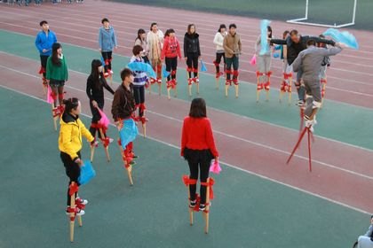 �������δ����˵�Уʾ����ѧ