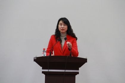 ѧУ�ٿ�2013������ű�����̸��