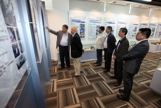 哈工大原校长杨士勤教授到泰州南京理工大学研究院指导工作