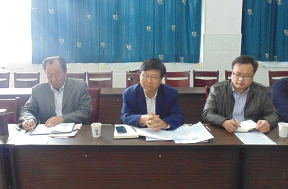 �Ļ�ѧԺ�ɹ��ٿ�����Ⱥ��·�߽���ʵ���ר�����������