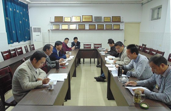 �Ļ�ѧԺ�ɹ��ٿ�����Ⱥ��·�߽���ʵ���ר�����������