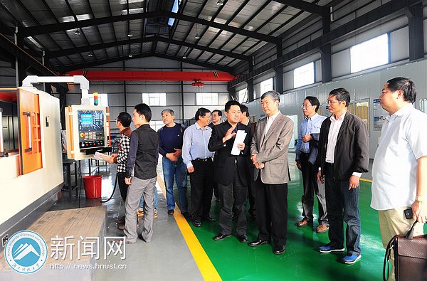 华中科技大学校长李培根院士应邀来校指导工作并讲学