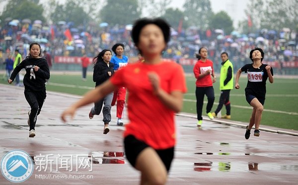 【记者手记】“冠军”多是战胜自己的“王”