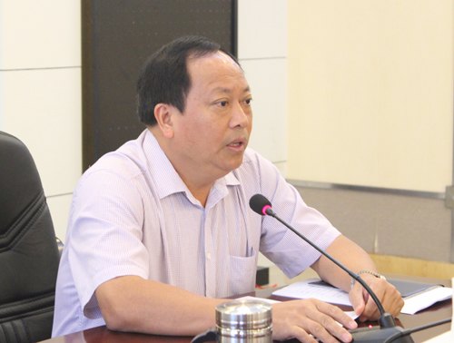 【群众路线教育】学院召开各总支(直属党支部)民主生活会工作布置会