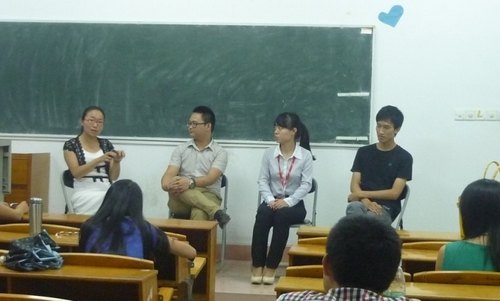 【一面旗帜】分享创业历程 传递青春正能量