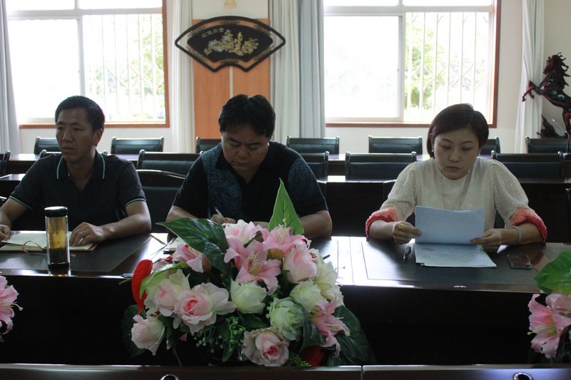 ����ʦ����ѧ��ѧԺ�ٿ���ѧѧ��������ϵ���߾�ҵ������