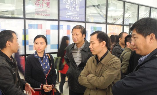 湖北工业大学作品参加湖北?武汉台湾周“海峡两岸创意创新设计大展”