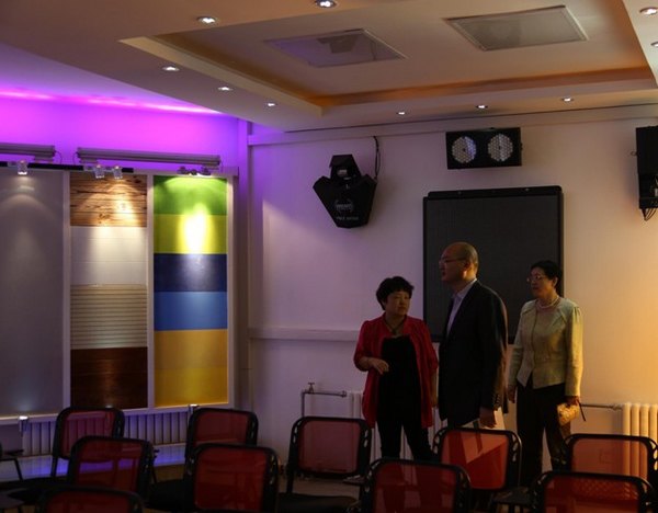 �������մ�ѧԺ������������ѧ��������У���б��ƽ�ѧ����