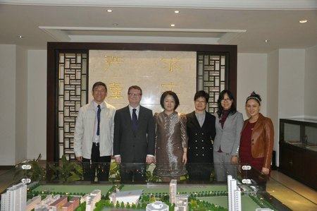 副校长刘春红会见南澳大学副校长奈杰尔•若尔弗一行