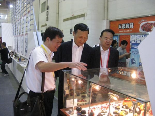 ����ѧԺ���Ųμӵ����캣Ͽ���������ţ��Ļ���ҵ�������׻�