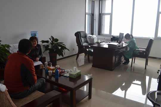 ����ѧԺԺ�쵼��չ����Ⱥ��·�߽���ʵ���̸��̸���