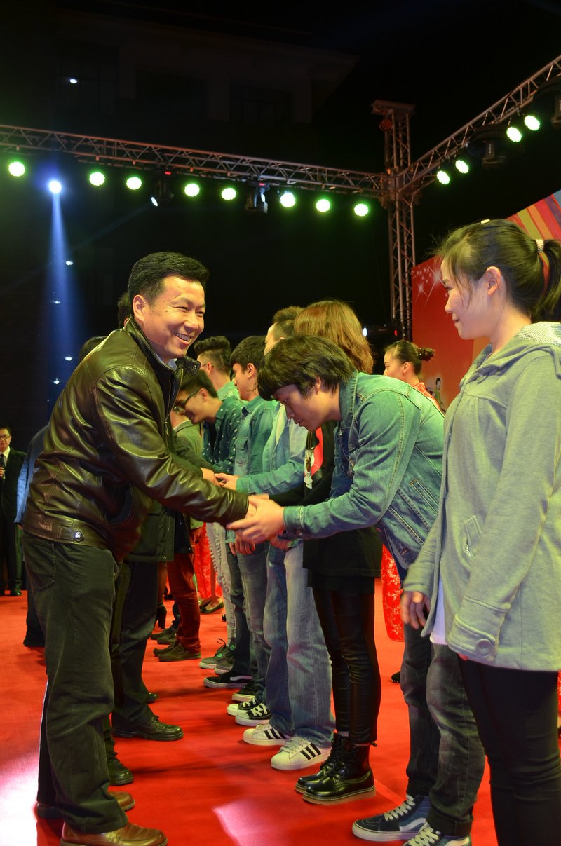 ��־���ķ��й���•�ֳ�����Ѥ�ഺ��У԰ʮ�Ѹ��ִ���Բ���ɹ�