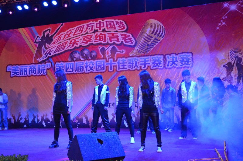 ��־���ķ��й���•�ֳ�����Ѥ�ഺ��У԰ʮ�Ѹ��ִ���Բ���ɹ�