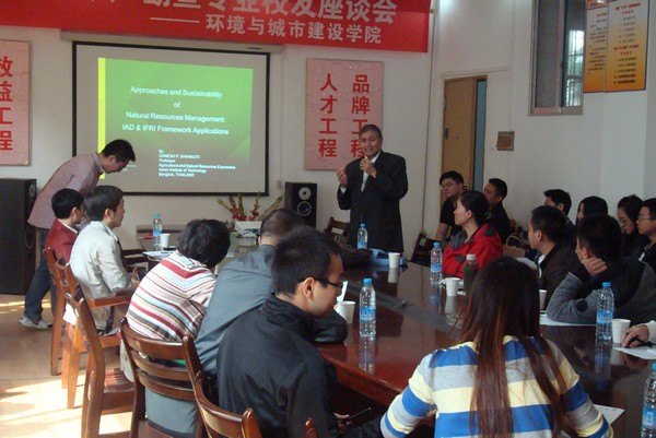 亚洲理工大学SHIVAKOTI教授来武汉工程大学讲学