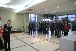 呼和浩特市实验中学副校长贾灵旺一行来山东旅游职业学院参观考察