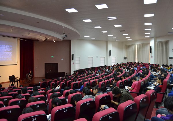 校团委举办暑期社会实践成果报告会