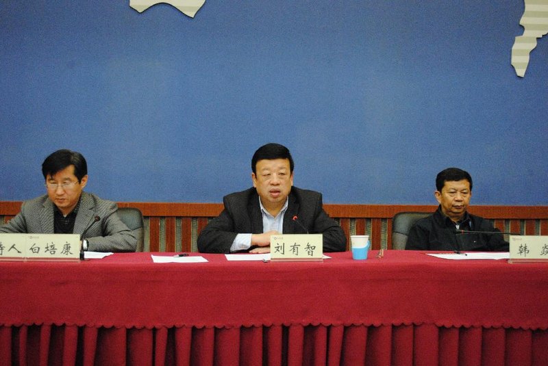 �б���ѧ�ٿ���һ��ѧ�ƹ����������˻��鰲�Ų�����ع���