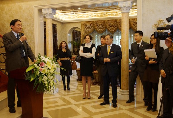 �ڶ����й��������밢�������Ҽ��մ������뾰����ѧ��������ϴ�����Ʒ������ʽ�ھ�����