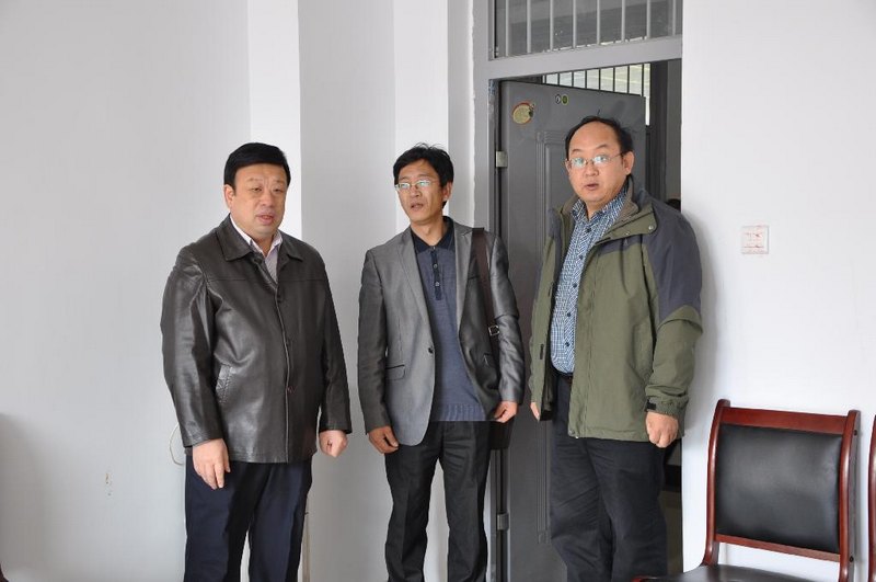 校长刘有智深入学院走访调研