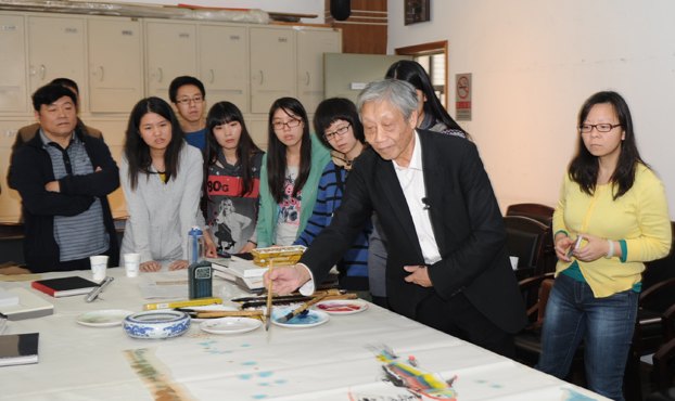 陈家泠教授在中国画学院举办讲座