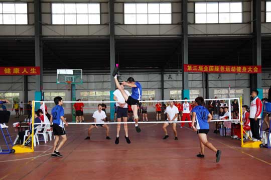 晋中学院毽球队在第三届全国绿色运动会上勇夺双金