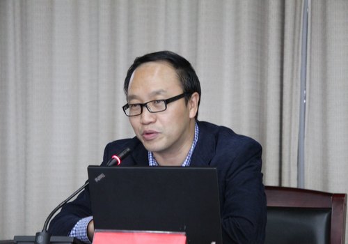 杭电党委副书记金一斌作客台州学院思政论坛
