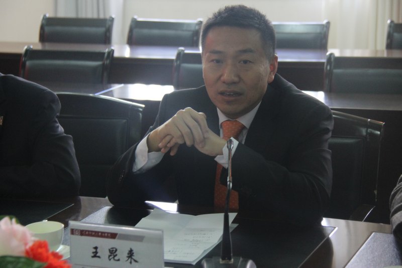 ʦѧѧԺΪ̨ͬѧУһþлӭ