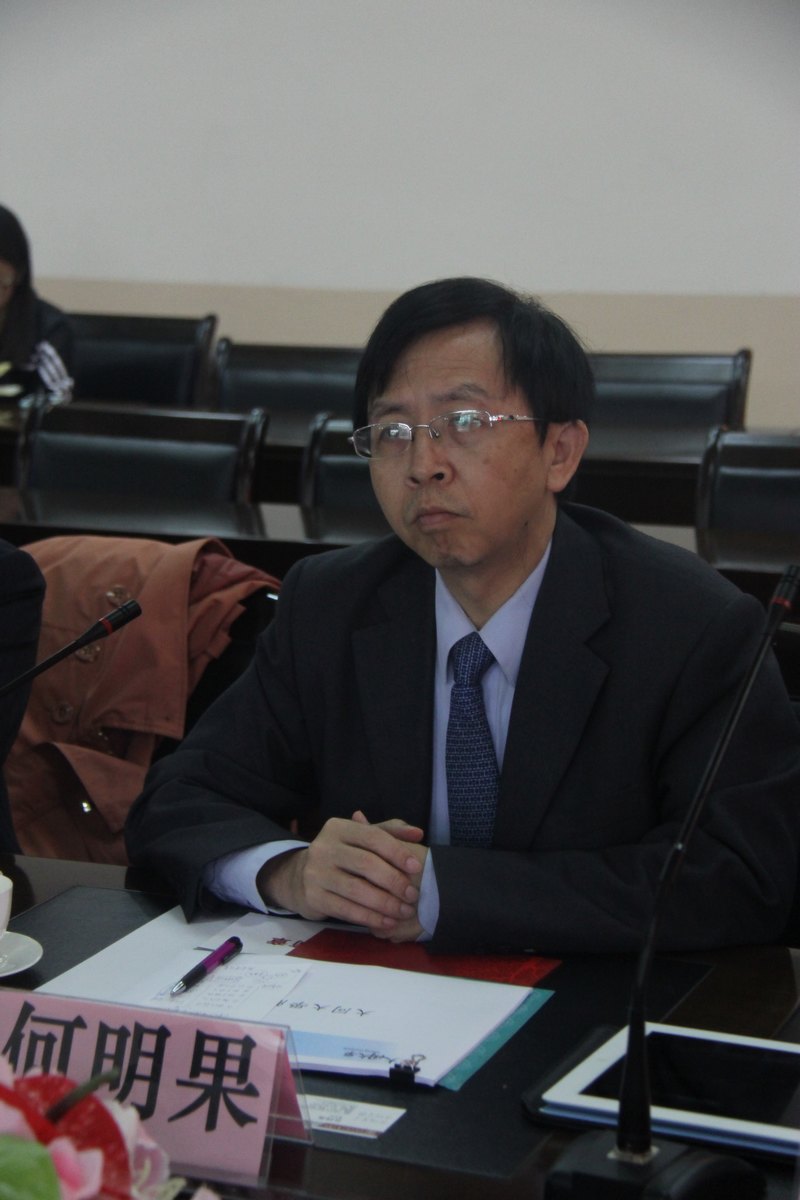 ʦѧѧԺΪ̨ͬѧУһþлӭ