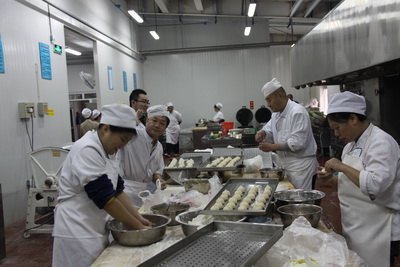 饮食服务中心举行第十三届全员烹饪大赛