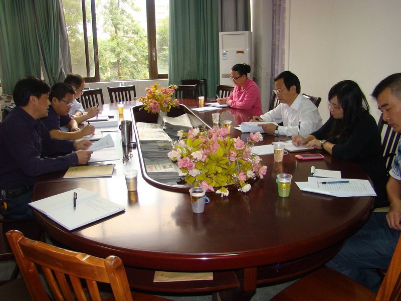 ˼���������ۿν�ѧ���ٿ��в��쵼�ɲ����������