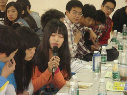 ���ù���ѧԺ�ٿ���ѧ��ѧ������������̸��