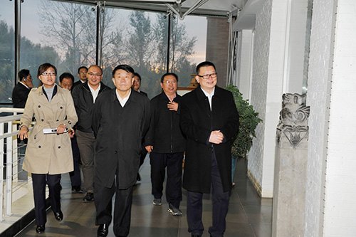 中国民办教育协会会长王佐书莅临长春建筑学院参观考察