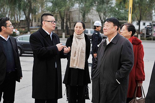 中国民办教育协会会长王佐书莅临长春建筑学院参观考察