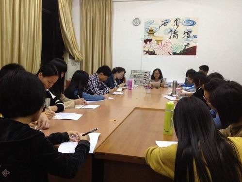 文法学院各党支部相继召开党的群众路线教育实践活动专题组织生活会