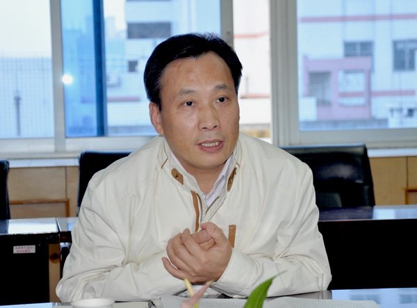 曾祥辉刘健赴教育厅汇报工作