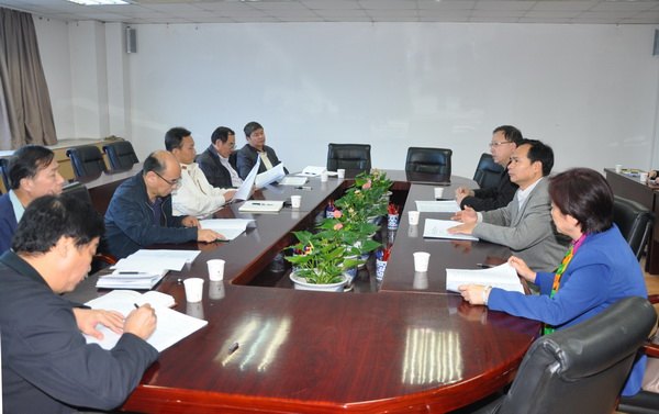 曾祥辉刘健赴教育厅汇报工作