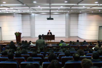 ӶУΪȫУвɲ߹ɲı