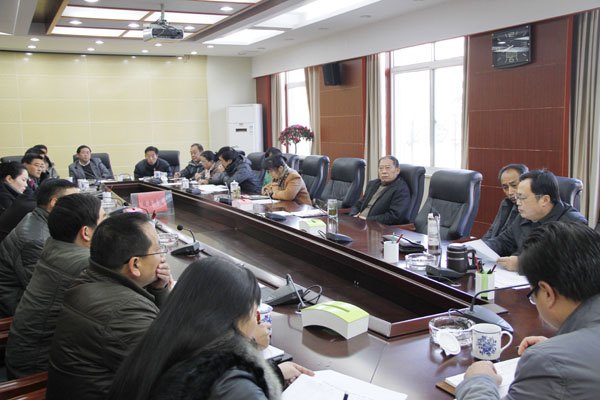 ר⡿ײ λ--ѧУٿ̴߹᰸ͨ